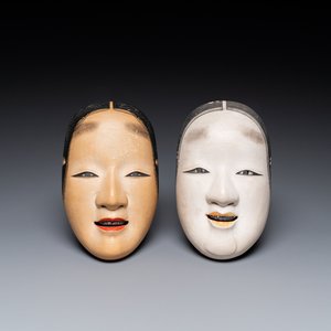 Twee fijne Japanse nō-maskers van 'Waka Onna' en 'Manbi', Meiji, 19e eeuw — foto 1