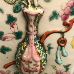 Twee fraaie Chinese famille rose vazen, 19e eeuw — foto 18