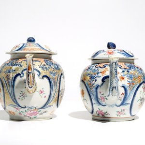 Twee grote Chinese famille rose theepotten met deksels, Qianlong — foto 3