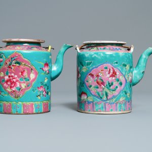 Twee grote Chinese famille rose theepotten voor de Straits of Peranakan markt, 19e eeuw — foto 4
