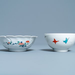 Twee Japanse Kakiemon-stijl kommen en een schotel, Edo — foto 6