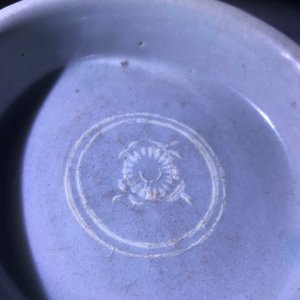 Twee Koreaanse celadon porseleinen kommen, Goryeo/Joseon, 14/15e eeuw — foto 12