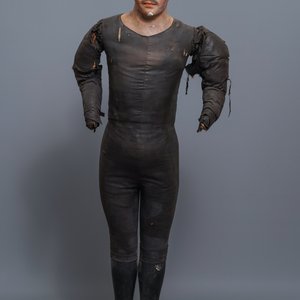 Twee mannequin modellen met Japanse hoofden, Frankrijk of Japan, 19e eeuw — foto 3