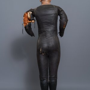 Twee mannequin modellen met Japanse hoofden, Frankrijk of Japan, 19e eeuw — foto 5