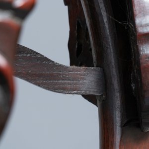 Twee opengewerkte Chinese gesculpteerde houten sokkels, 19/20e eeuw — foto 14