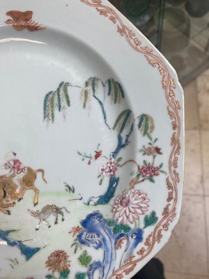 Twee paar Chinese famille rose borden, Yongzheng/Qianlong — foto 7