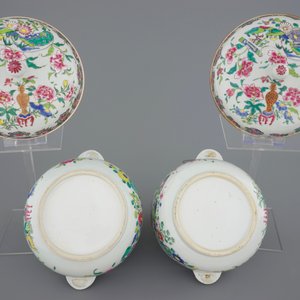 Twee paar Chinese famille rose dekselterrines, Qianlong, 18e eeuw — foto 7