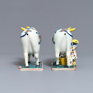 Twee polychrome Delftse figuren van koeien op grondjes, 18e eeuw — foto 5
