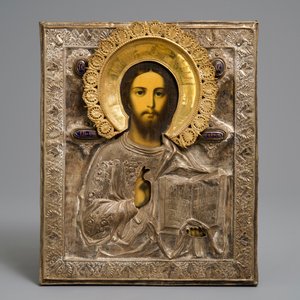 Twee Russische verzilverd koperen oklad of riza iconen: 'Moeder Gods met apostelen' en 'Pantocrator', 19e eeuw — foto 3