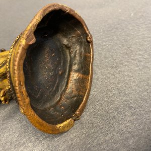Twee Sino-Tibetaanse verguld bronzen figuren, 19e eeuw — foto 12