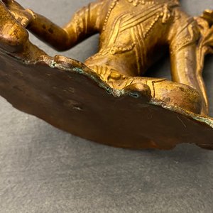 Twee verguld bronzen figuren van Tara, Tibet of Mongolië, 17/18e eeuw — foto 39
