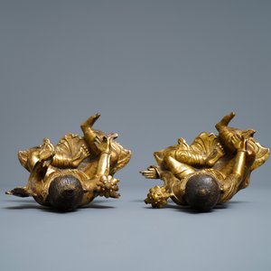 Twee verguld bronzen figuren van Tara, Tibet of Mongolië, 17/18e eeuw — foto 7