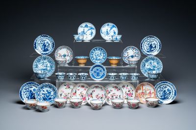 Tweeëntwintig Chinese blauw-witte en famille rose koppen en negentien schotels, Kangxi en later