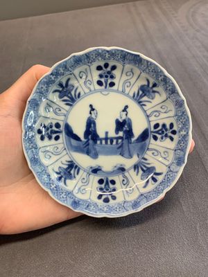 Twelve Chinese blue and white saucers and eight cups, Kangxi/Yongzheng — photo 26