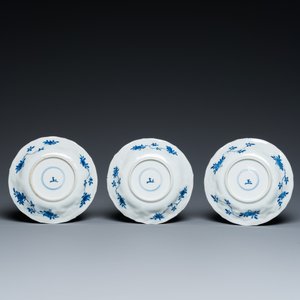 Twelve Chinese blue, white and famille rose cups and saucers, Kangxi/Yongzheng — photo 7