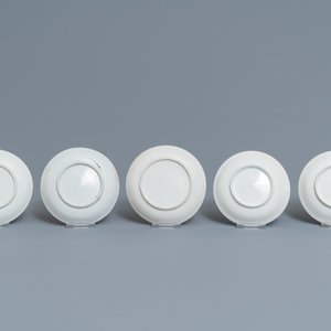 Twelve Chinese famille rose cups and saucers, Yongzheng/Qianlong — photo 5