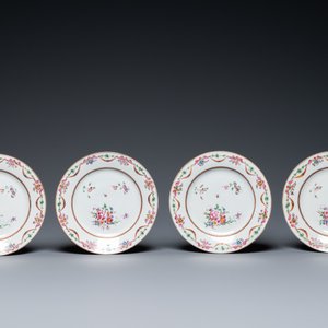 Twelve Chinese famille rose plates and a dish, Qianlong — 照片 3