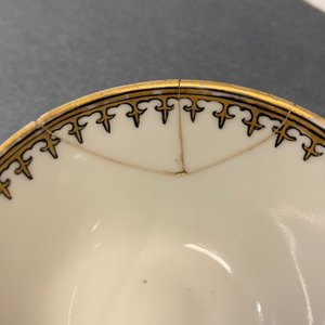 Twelve Chinese grisaille cups and eight saucers, Yongzheng/Qianlong — photo 34