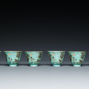 Twelve Chinese turquoise-ground grisaille-decorated Dayazhai wine cups, Yong Qing Chang Chun 永慶長春 mark, Guangxu — 照片 5