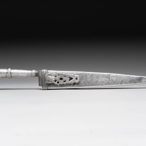 Two Argentinian silver gaucho knives with finely engraved design, 19th C. — 照片 6