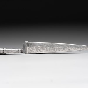 Two Argentinian silver gaucho knives with finely engraved design, 19th C. — 照片 7