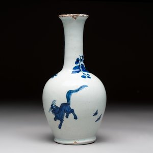 Two blue and white Dutch Delft chinoiserie vases, 17/18th C. — photo 10