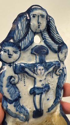 Two blue and white Dutch Delft holy water fonts, 17th C. — photo 8