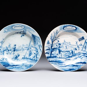 Two blue and white Dutch Delft 'month' plates, 18th C. — photo 1