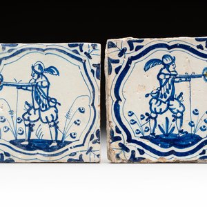 Two blue and white Dutch Delft 'soldier with coloured flame' tiles, 17th C. — photo 1