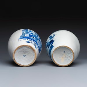 Two blue and white Dutch Delft tobacco jars inscribed 'DE KOOPHANDEL' and 'TONKA' — 照片 7