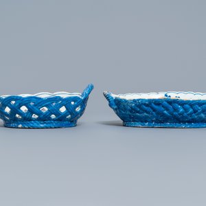 Two blue and white faience baskets, Brussels or Saint-Amand, 18th C. — photo 4