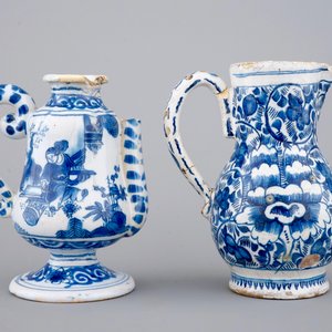 Two blue and white jugs, Delft and Nevers, 18th C. — photo 4