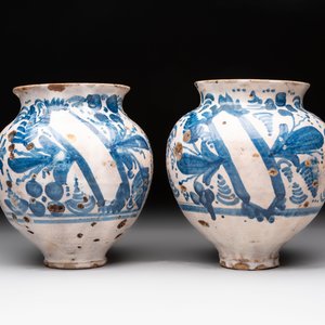 Two blue and white ointment jars, Spain, 17th C. — photo 2
