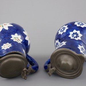 Two Brussels faience blue ground pewter-mounted jugs, 18th C. — 照片 7
