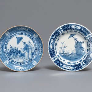 Two Chinese and Japanese plates after Cornelis Pronk: 'Dames au Parasol', 18th C. — 照片 1
