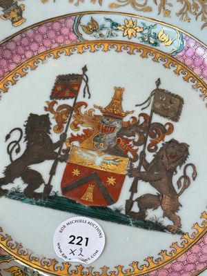 Two Chinese armorial export plates with arms of Knyff and arms of Bistrate impaling Proli for the Belgian market, Qianlong — 照片 4