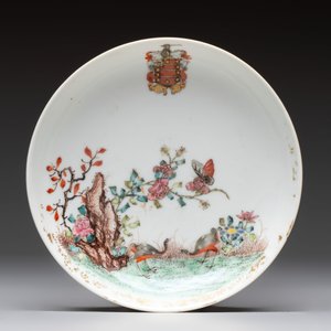 Two Chinese armorial plates and a saucer with the arms of Zur Megede, Rhenius and Chute, Qianlong — 照片 6