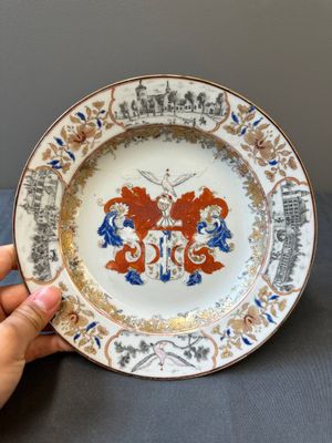 Two Chinese armorial plates with the arms of Valckenier of Amsterdam for the Dutch market, Yongzheng — 照片 2