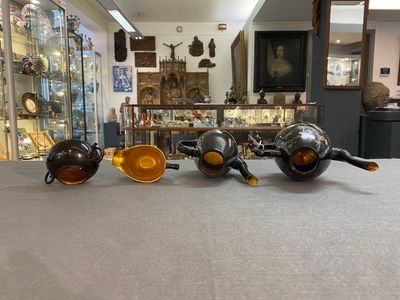 Two Chinese black Fuzhou or Foochow lacquer coffee services on trays, Republic — 照片 22