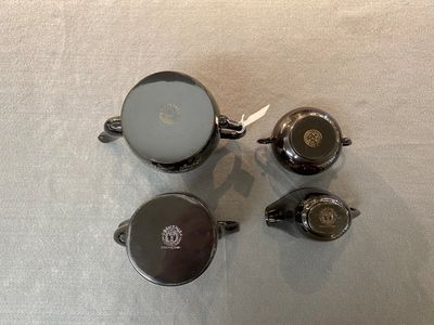 Two Chinese black Fuzhou or Foochow lacquer coffee services on trays, Republic — 照片 24