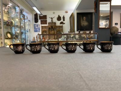 Two Chinese black Fuzhou or Foochow lacquer coffee services on trays, Republic — 照片 5