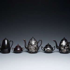 Two Chinese black Fuzhou or Foochow lacquer coffee services on trays, Republic — 照片 5