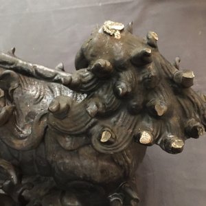 Two Chinese black-glazed roof tiles shaped as Buddhist lions, 19th C. — photo 13