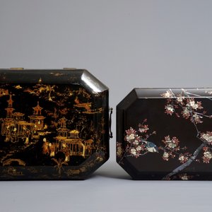 Two Chinese black lacquer covered boxes, 19/20th C. — photo 6