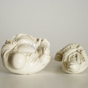 Two Chinese blanc de Chine Dehua figures of Buddha Hotei and Guanyin with child, 18/19th C. — photo 11