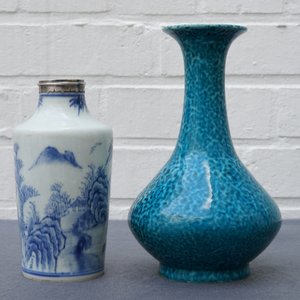 Two Chinese blue and white and turquoise-glazed vases, Qianlong and 19th C. — 照片 9