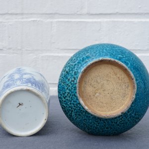 Two Chinese blue and white and turquoise-glazed vases, Qianlong and 19th C. — 照片 10