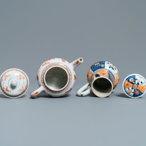 Two Chinese blue and white and two Imari-style teapots and covers, Kangxi/Qianlong — photo 12