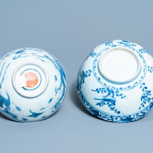 Two Chinese blue and white bowls and a bronze vase, Ming — photo 7