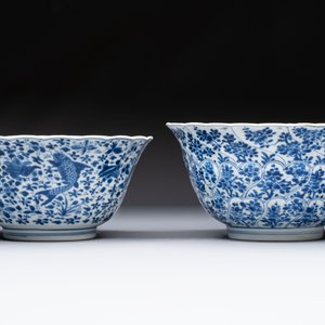 Two Chinese blue and white bowls, longevity and jade mark, Kangxi — photo 3